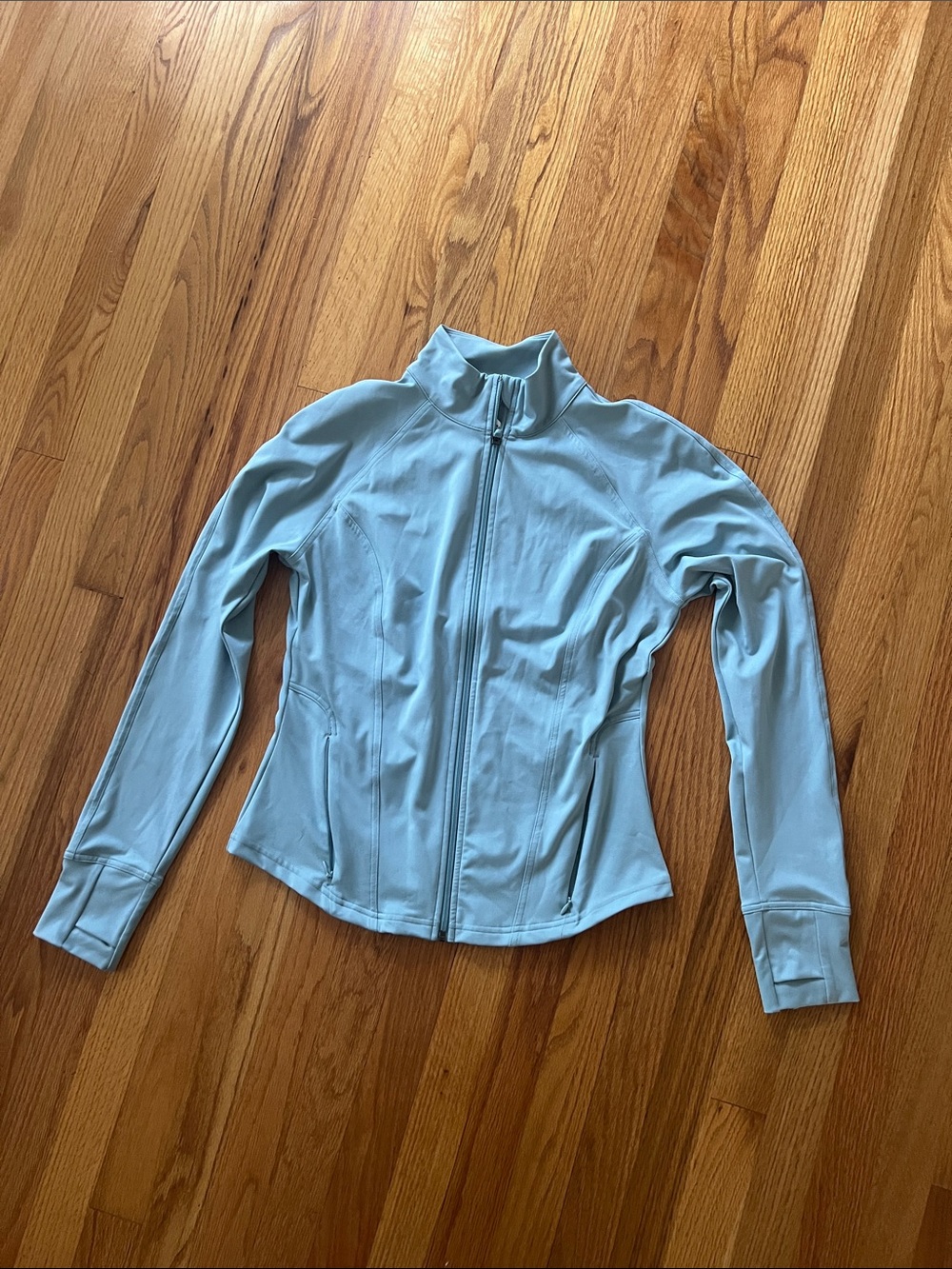 Yogalicious Sky Blue crop-Zip Active Jacket
